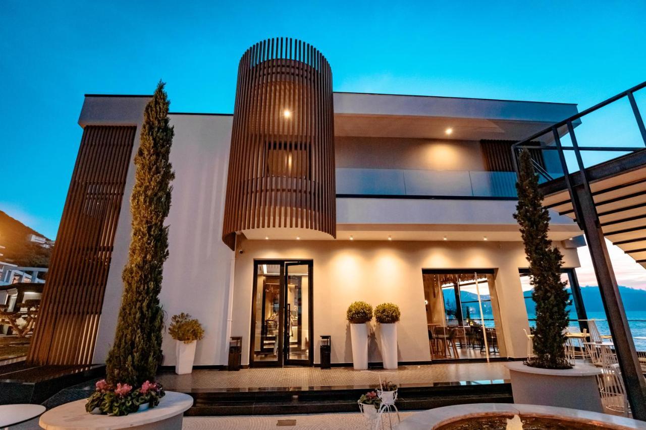 Hotel Miramare Vlorë Buitenkant foto