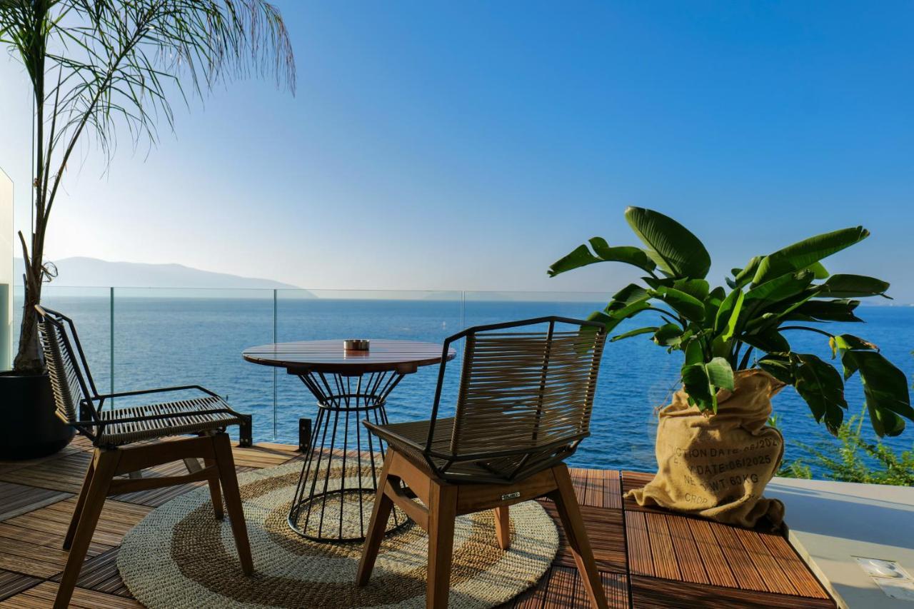 Hotel Miramare Vlorë Buitenkant foto